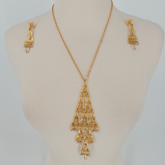 Vintage Park Lane Tiered Pendant Necklace And Earrings